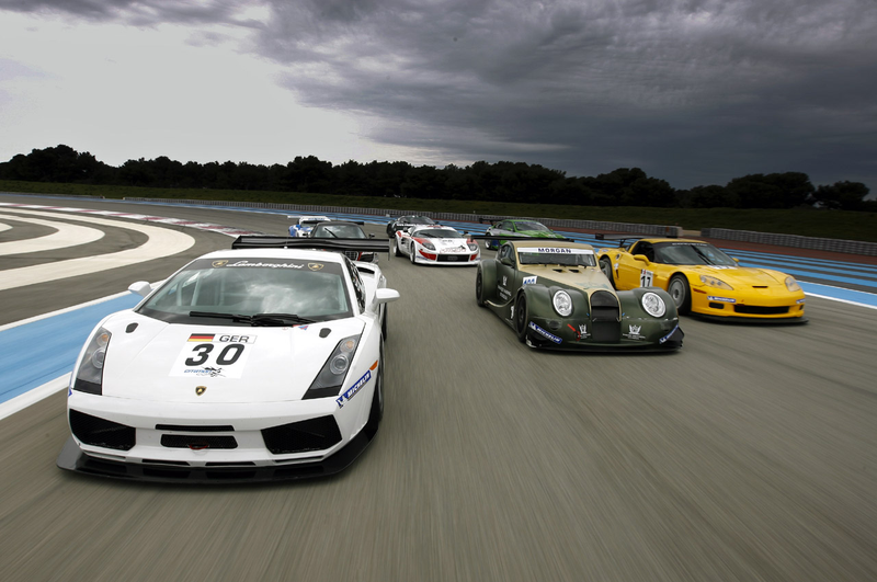 Illustration for article titled 2009 FIA GT Racers Trot Out For Spring Testing In France